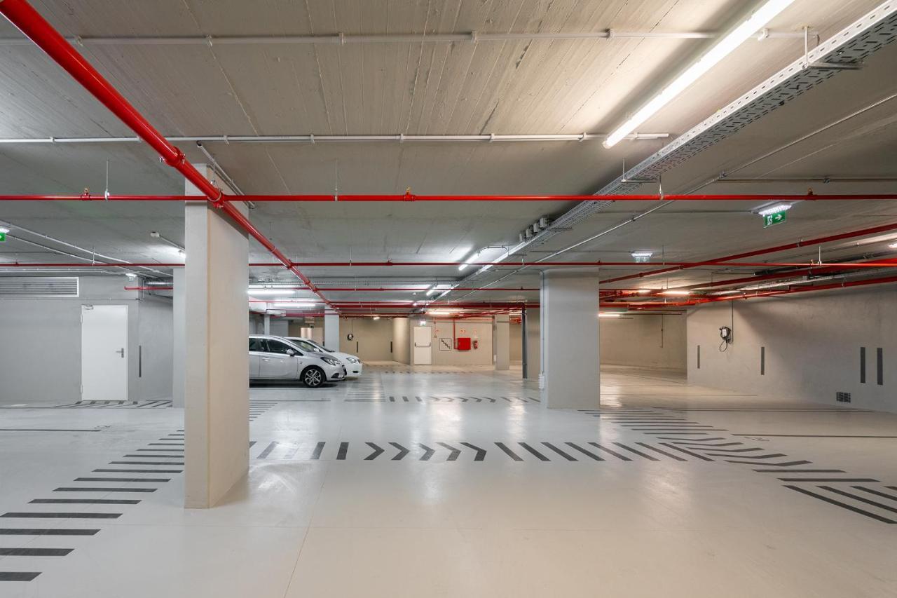 Whome | Av. Da Liberdade Deluxe Apartment W/ S-Pool, Gym & Parking Lissabon Exterior foto
